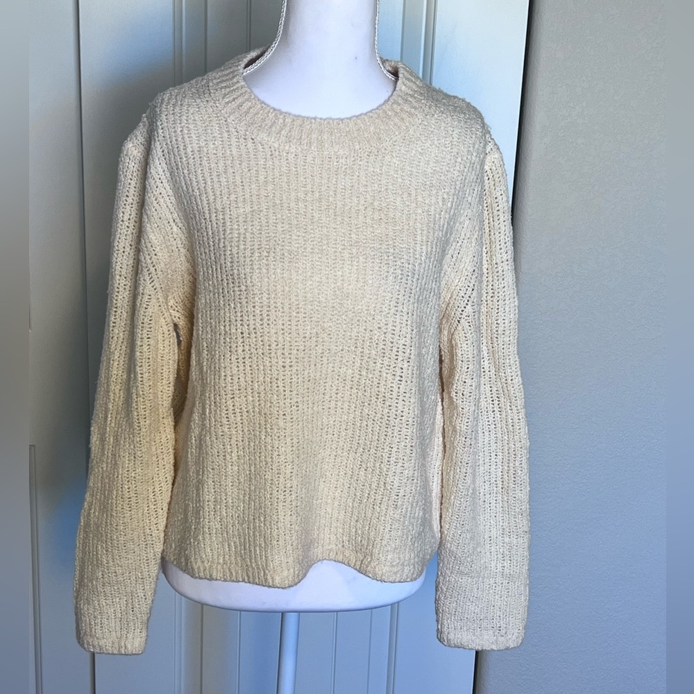 BR 89% Super Fine MerinoWool Soft Textured Vanilla Cream Sweater Sz Large